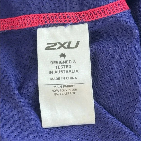 NWT 2XU Women's Blue Sports Bra with Pink Accents Size X Small. - Picture 12 of 13
